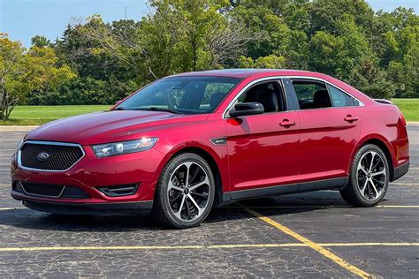 photo of Ford Taurus sho car production