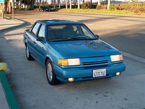 Ford Tempo 1992 photo