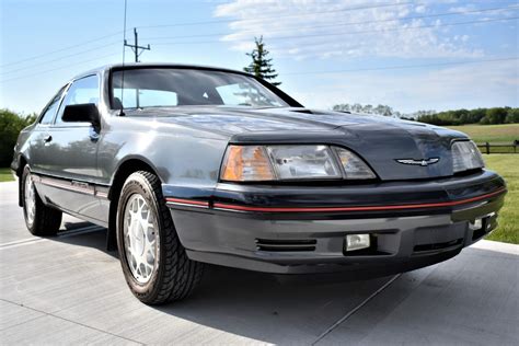 Ford Thunderbird 1987 photo