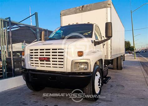 Gmc C7500 2004 photo