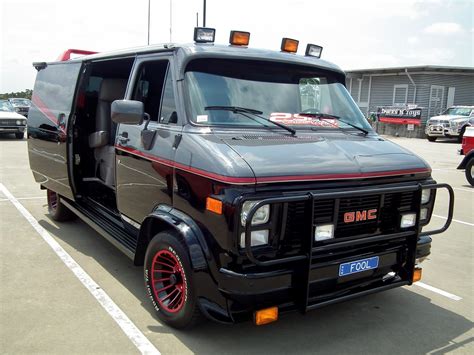 photo of Gmc G van car production