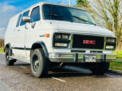 Gmc G35 1996 photo