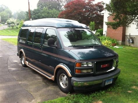 Gmc Savana 1996 photo