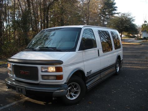 Gmc Savana 3500 2000 photo