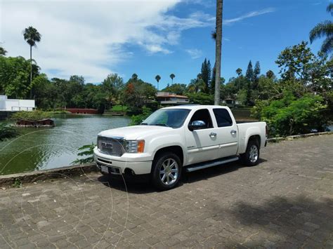 Gmc Sierra denali 2012 photo