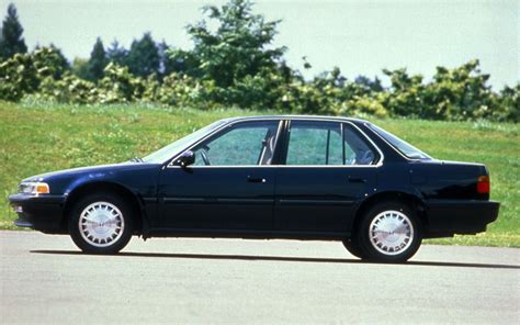 Honda Accord 1990 photo