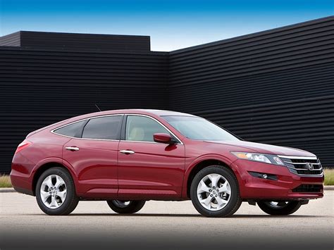 Honda Accord crosstour photo