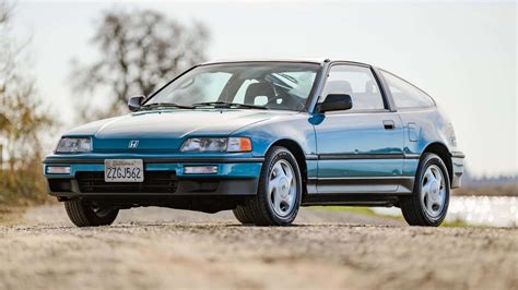 photo of Honda Crx car production