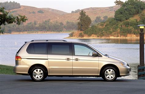 Honda Odyssey 2002 photo