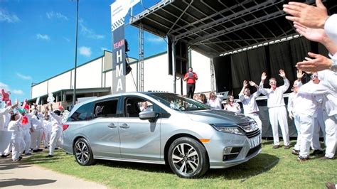 photo of Honda Odyssey car production