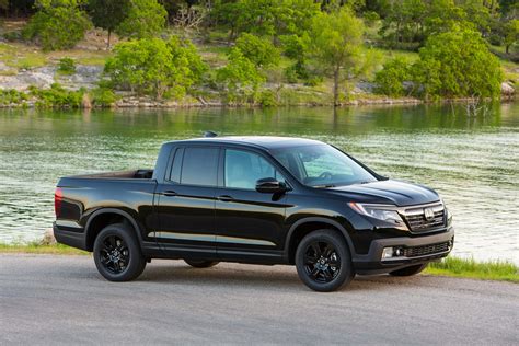 Honda Ridgeline 2017 photo