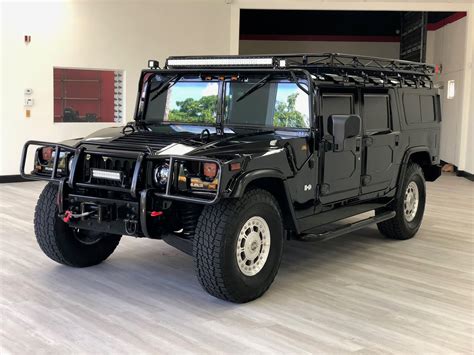 Hummer H1 2002 photo