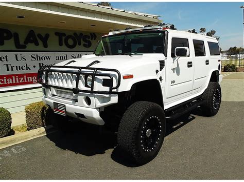 Hummer H2 2004 photo