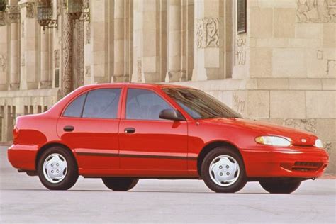 Hyundai Accent 1996 photo