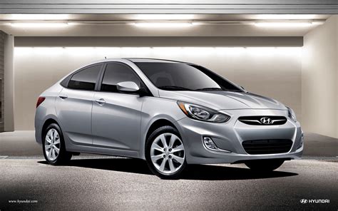 Hyundai Accent 2013 photo