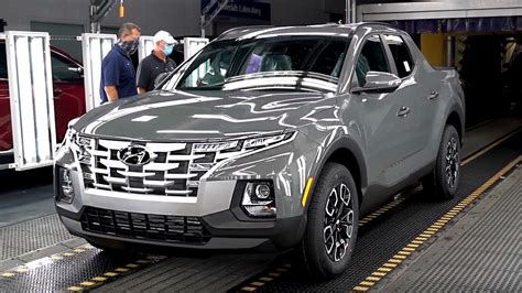 photo of Hyundai Santa cruz car production