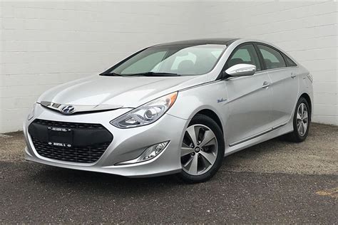 Hyundai Sonata 2012 photo