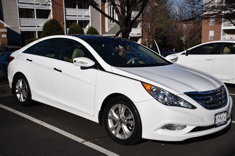 Hyundai Sonata 2013 photo