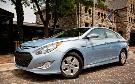 Hyundai Sonata hybrid 2011 photo