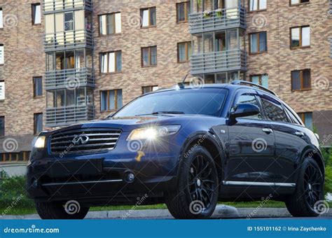 photo of Infiniti Fx35 car production