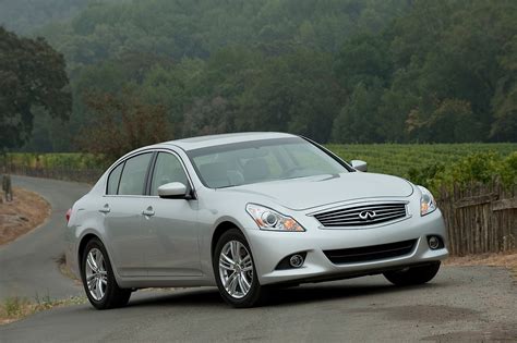 photo of Infiniti G25 car production