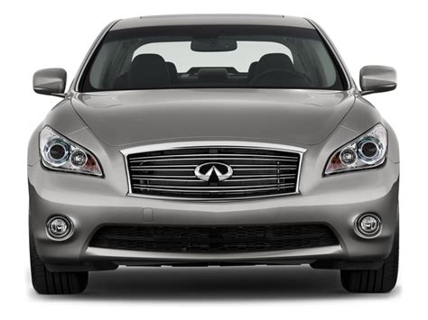 Infiniti M56 photo