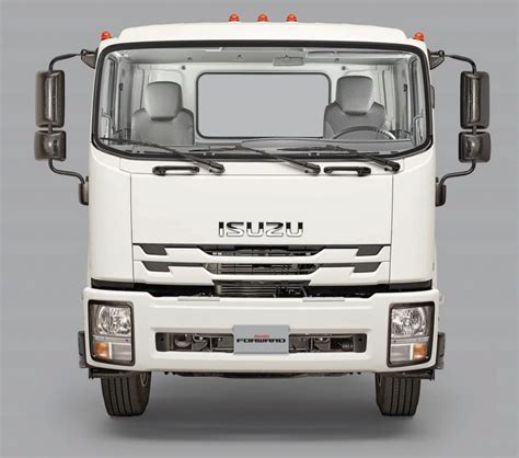 Isuzu 1400 photo