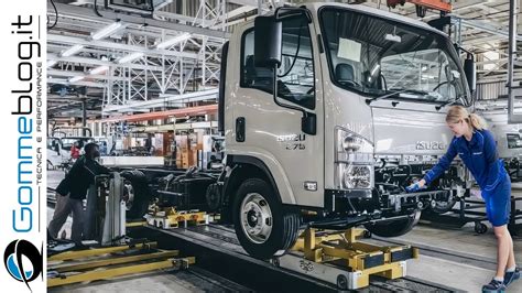 photo of Isuzu Pickup truck car production