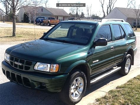 Isuzu Rodeo sport 2002 photo