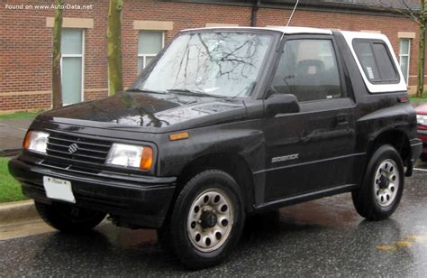 Isuzu Sidekick photo