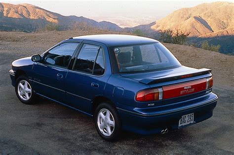 photo of Isuzu Stylus car production