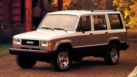 Isuzu Trooper ii 1989 photo