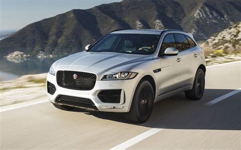 Jaguar F-pace 2020 photo