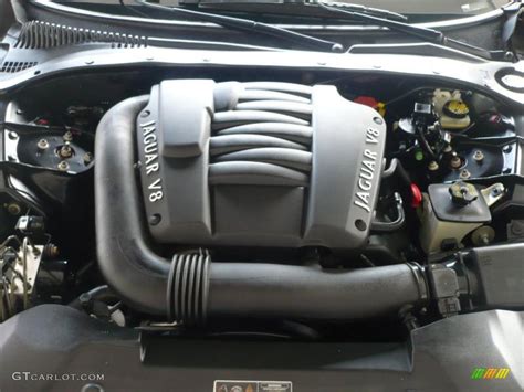 Jaguar S-type 2002 engine