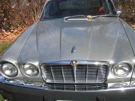 Jaguar Xj6l photo