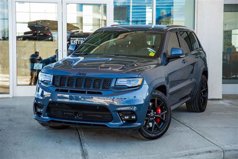 photo of Jeep Grand cherokee 4x4 car production