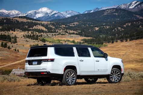 Jeep Grand wagoneer 2023 photo