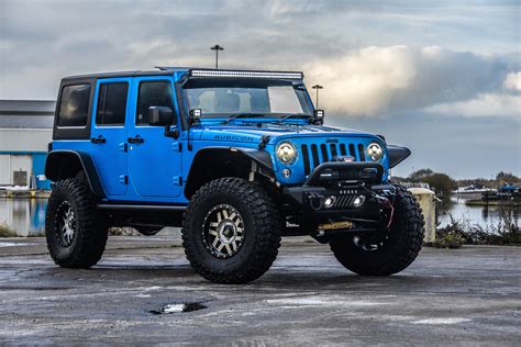 Jeep Wrangler 4-dr 4x4 rhd