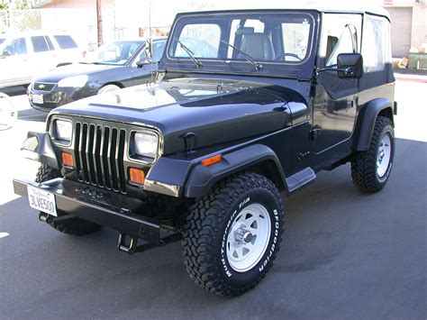 Jeep Wrangler yj photo