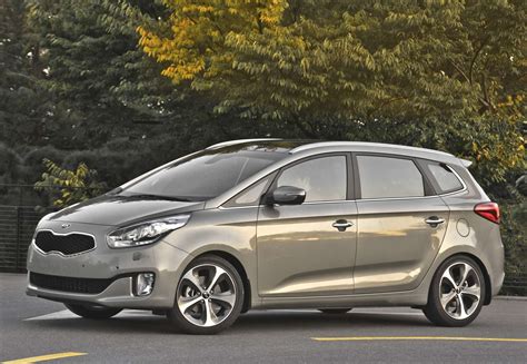 Kia Ron