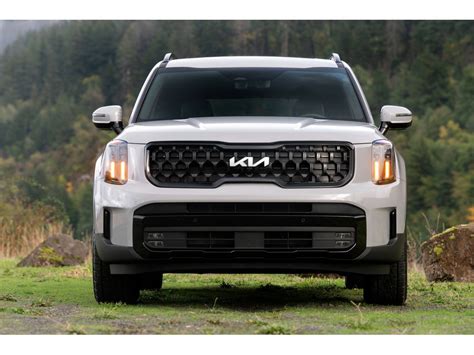 Kia Telluride photo