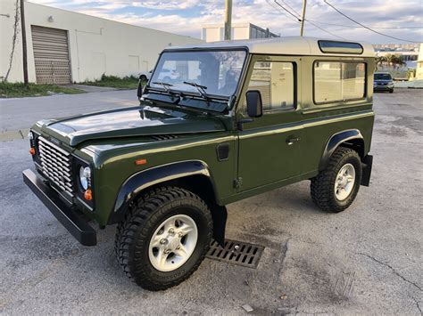 Land rover Defender 1993 photo