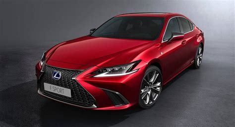 photo of Lexus Es300h car production
