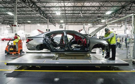 photo of Lexus Gs car production