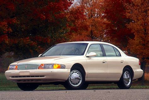 Lincoln Continental 1995 photo