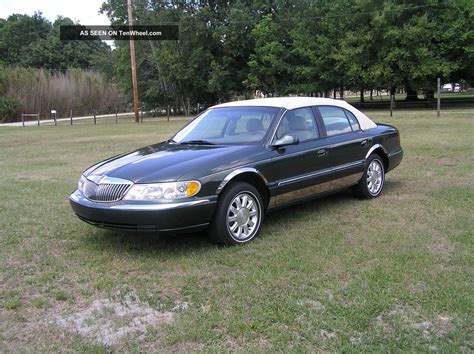 Lincoln Continental 1999 photo