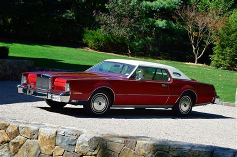 Lincoln Mark iv photo