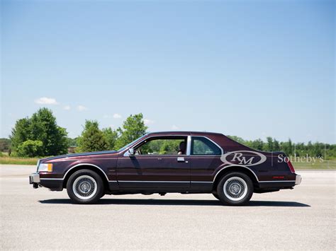 Lincoln Mark vii 1988 photo