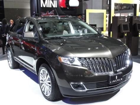 photo of Lincoln Mkx car production