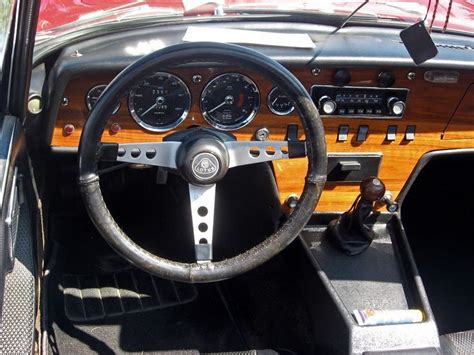 photo of Lotus Elan car production